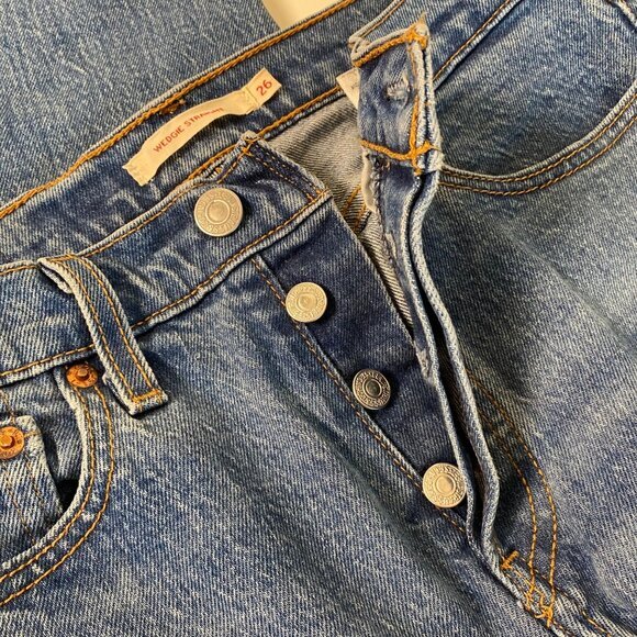Levi's Jeans Wedgie Straight Women's Dark Wash 26 Button Fly‎ Raw Hem - Picture 9 of 14